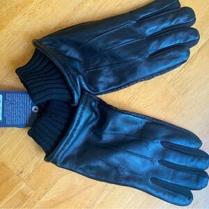 Bass Gloves touchscreen compatible